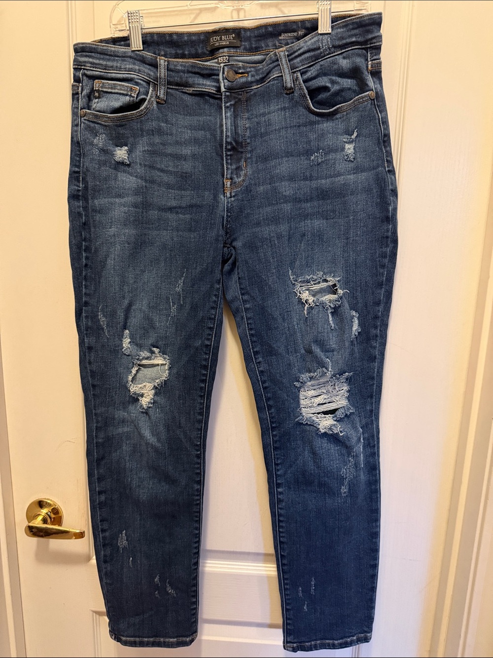 Judy Blue Distressed Dark Blue Straight Leg Jeans